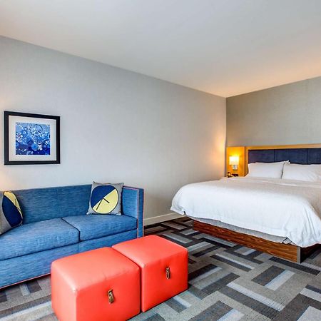 Hampton Inn & Suites Boston/Waltham Zewnętrze zdjęcie
